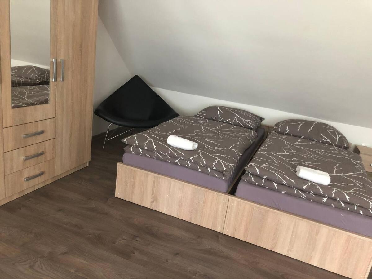 Wellness Hotel Orlik Kozarovice Exteriör bild