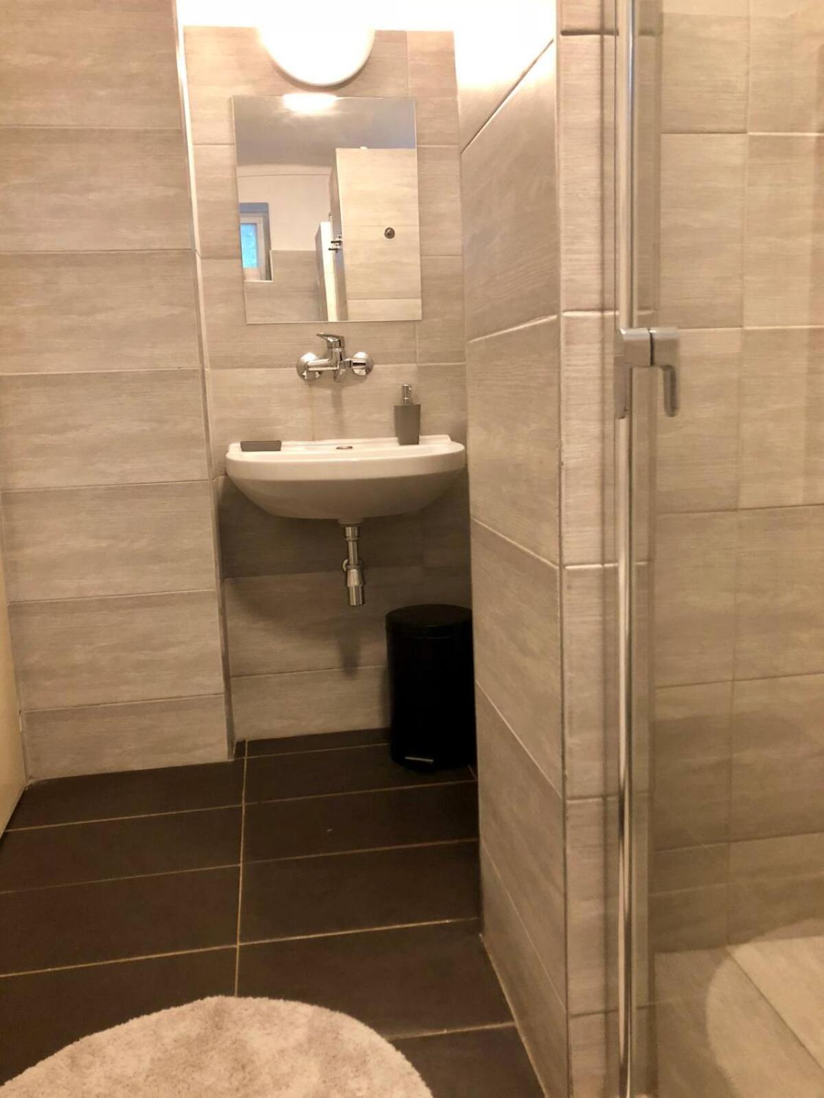 Wellness Hotel Orlik Kozarovice Exteriör bild