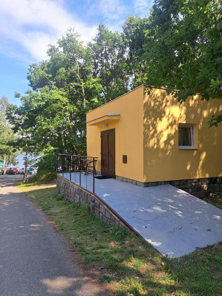 Wellness Hotel Orlik Kozarovice Exteriör bild