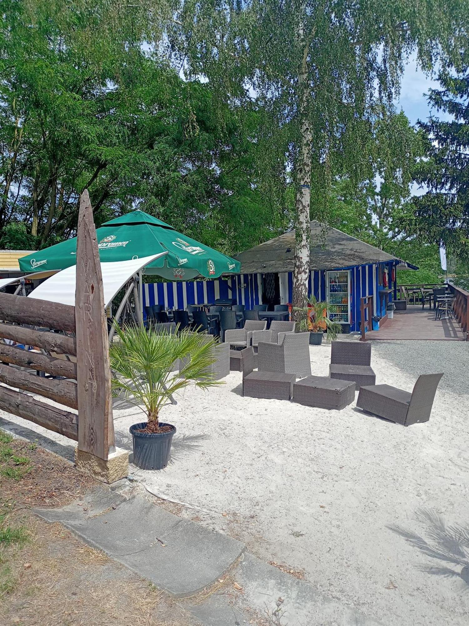 Wellness Hotel Orlik Kozarovice Exteriör bild